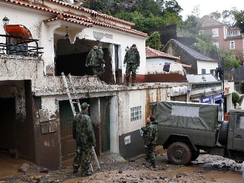葡萄牙马德拉岛遭强暴风雨袭击38人死亡