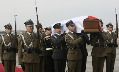 波兰总统葬礼18日举行 俄波关系有望“因祸得福”