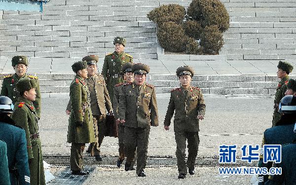 韩朝在板门店开始高级军事会谈预备会谈