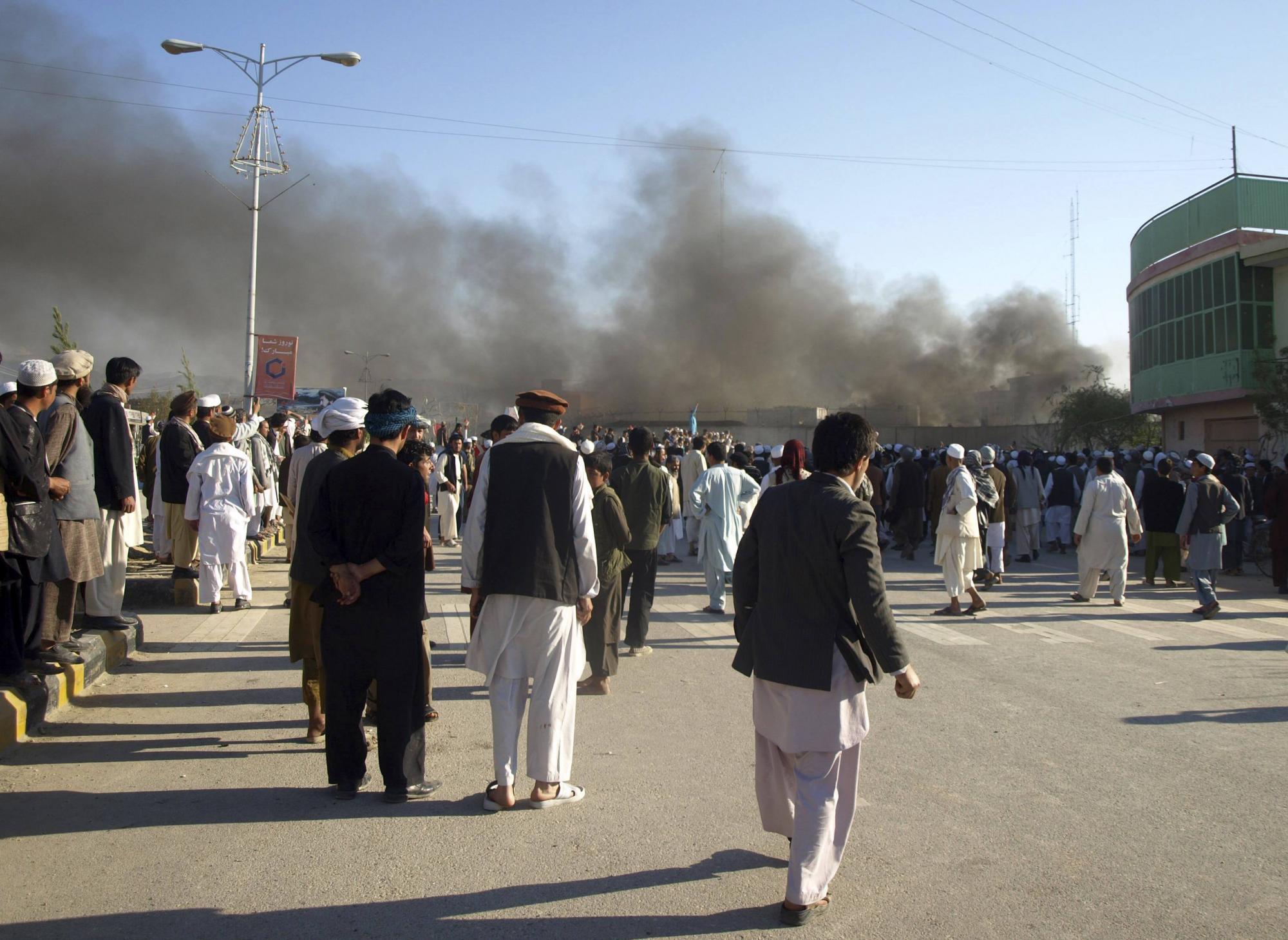 美牧师焚烧古兰经引阿富汗骚乱 12人死亡