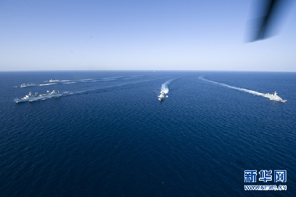 海军“武汉”舰、“玉林”舰参加文莱国际舰队检阅活动