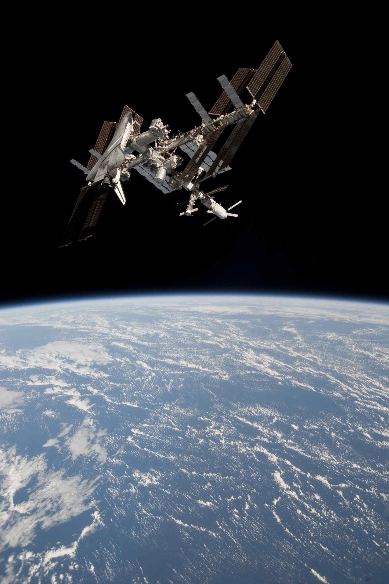 国际空间站2020年“死亡”？造新宇宙飞船美俄较劲