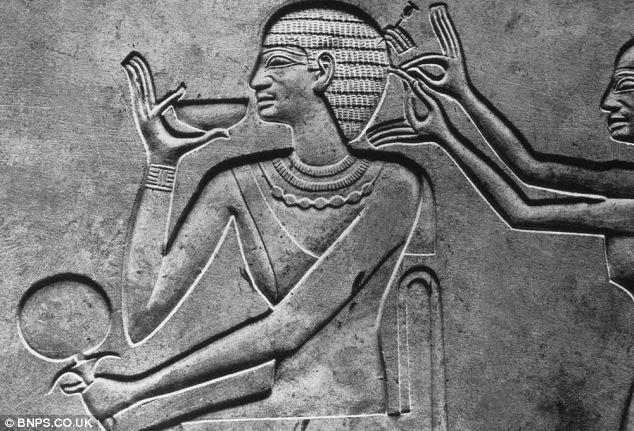 研究显示古埃及人也美发 打卷定型一应俱全