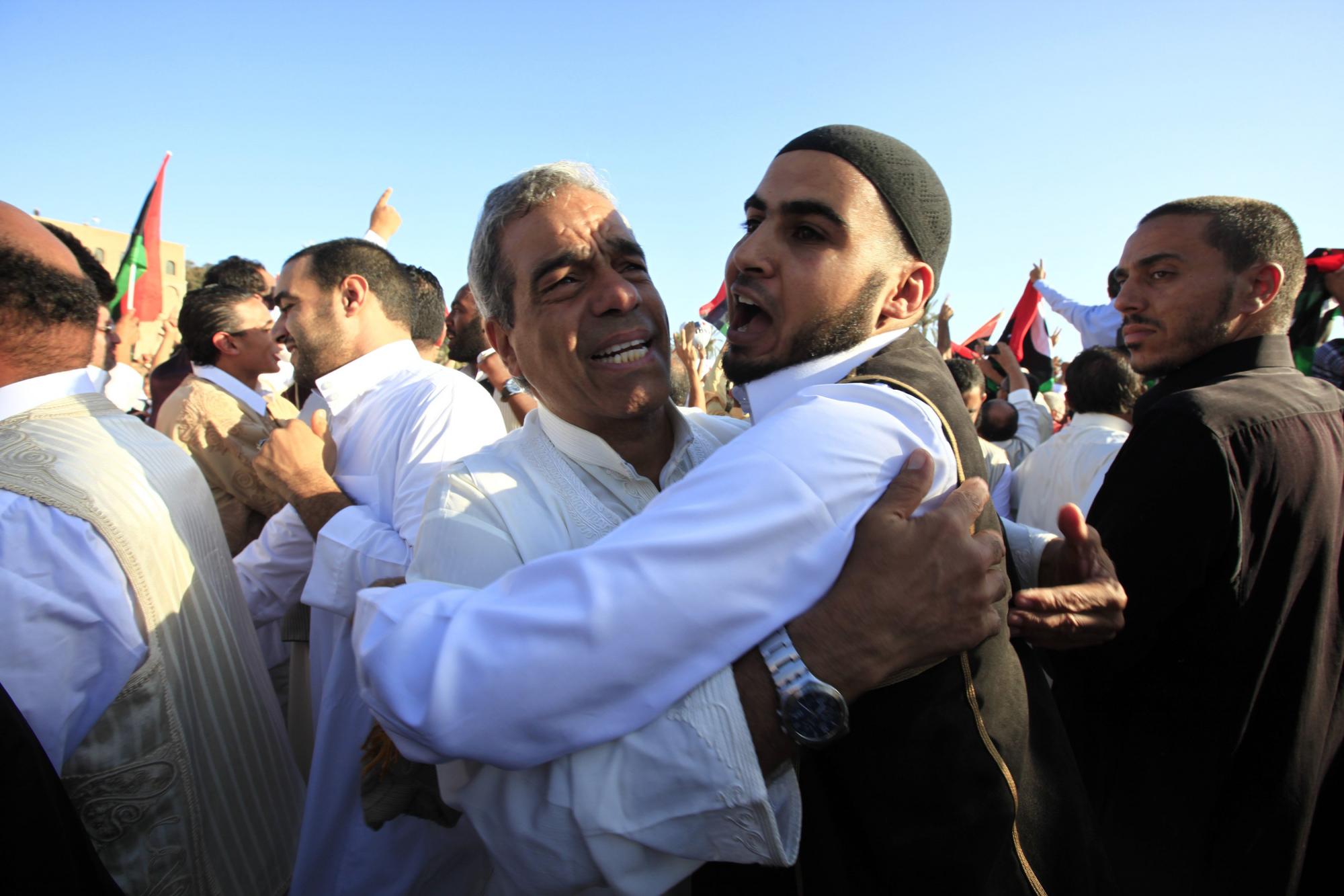 利比亚民众迎来开斋节 反对派拒绝联合国派兵维和
