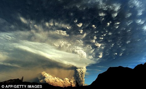 英科学家欲向空中喷“人工火山灰” 缓解全球变暖
