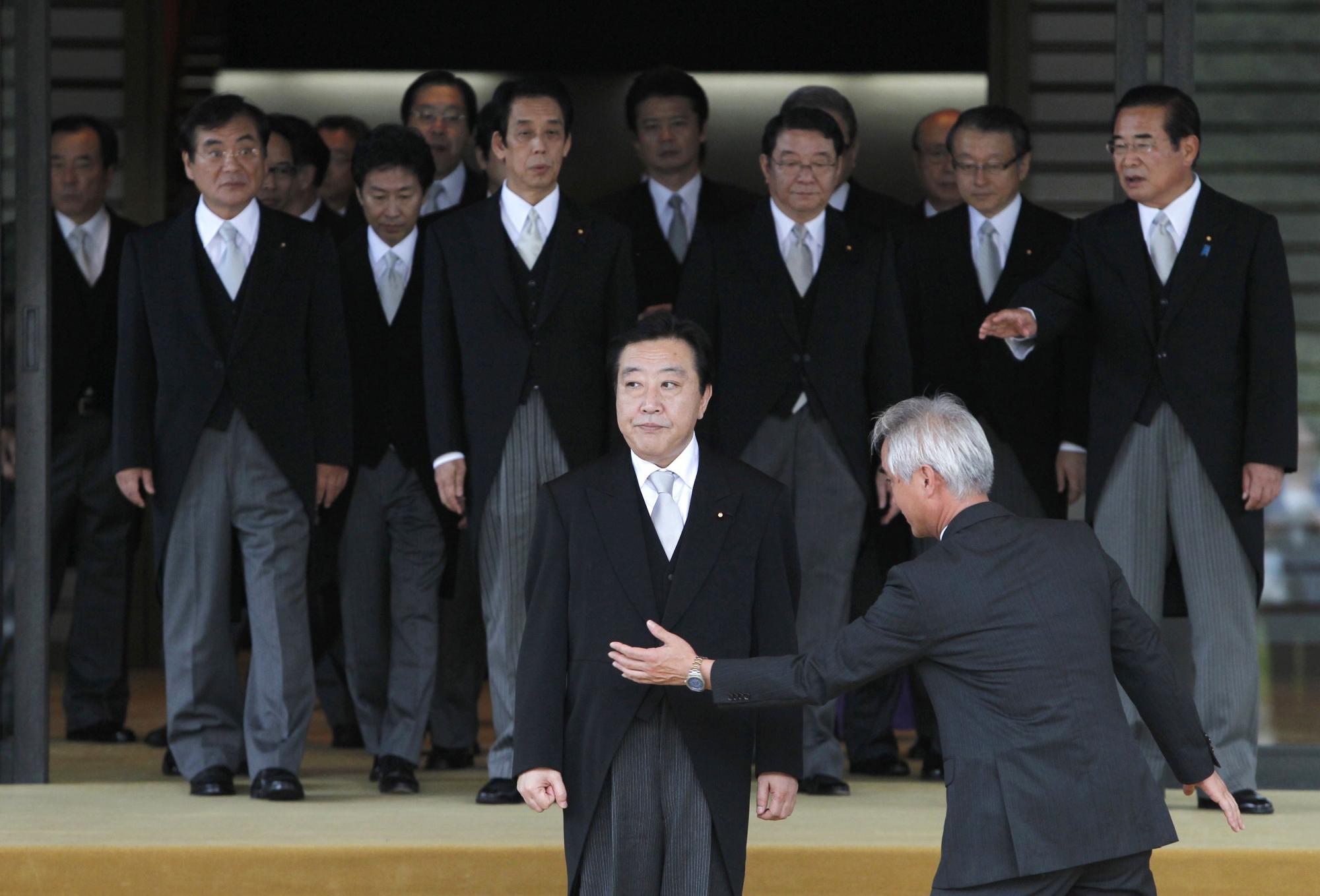 新面孔担重任 野田首相“泥鳅内阁”宣告成立