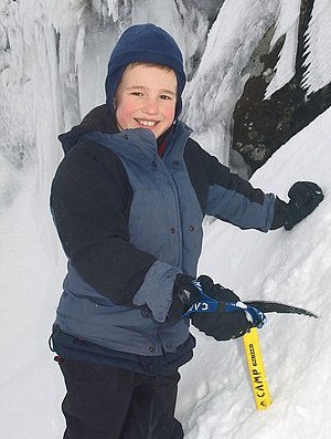 英国10岁少年征服283座“芒罗山” 打破世界记录