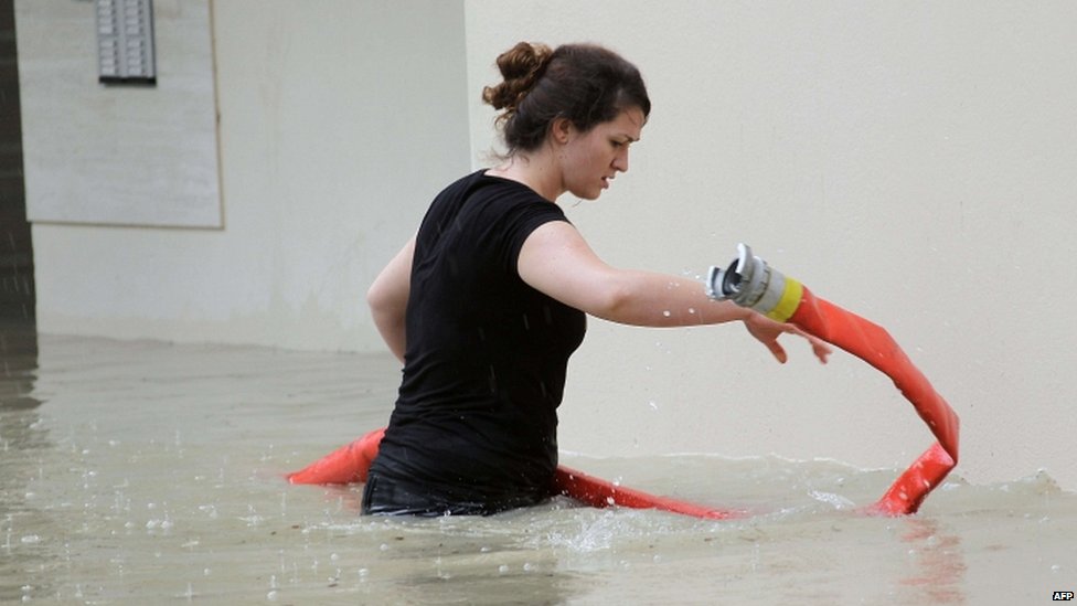 法国意大利遭持续强降雨侵袭 多人死亡数千人疏散