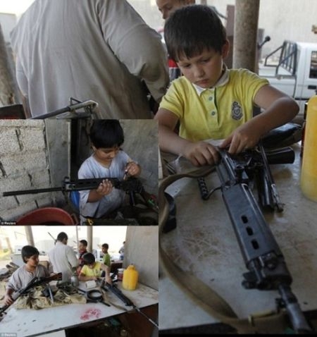 利反对派围困苏尔特逼卡扎菲投降 被指利用儿童装弹药送补给