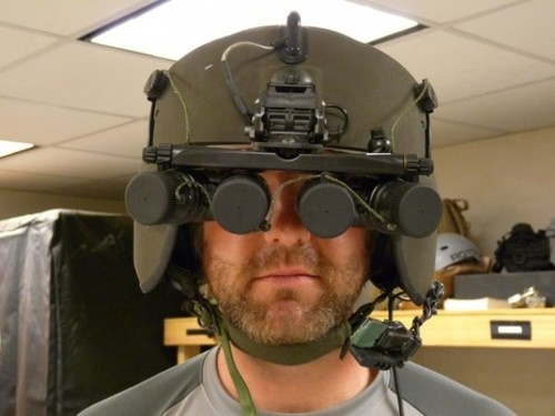 美军计划研制超强数字眼镜 让未来大兵能“眼观六路”