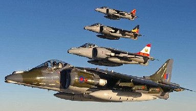 最后一次翱翔蓝天 英国皇家空军鹞式战机退役