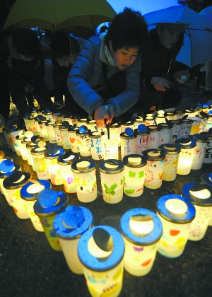 日本纪念“3·11”大地震一周年
