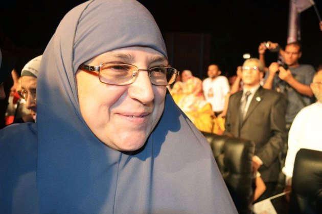 埃及新总统妻子：别叫我“第一夫人” 叫我“第一公仆”