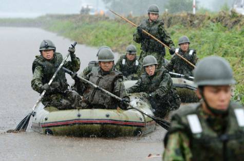 日本西南连下3天暴雨引发灾害 近40万民众紧急疏散