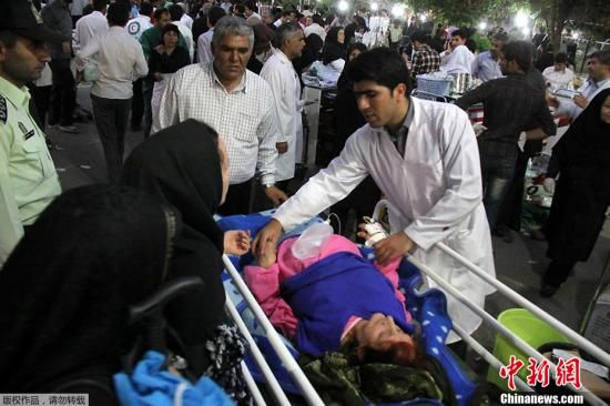 伊朗6.2级地震已致至少180死1300伤