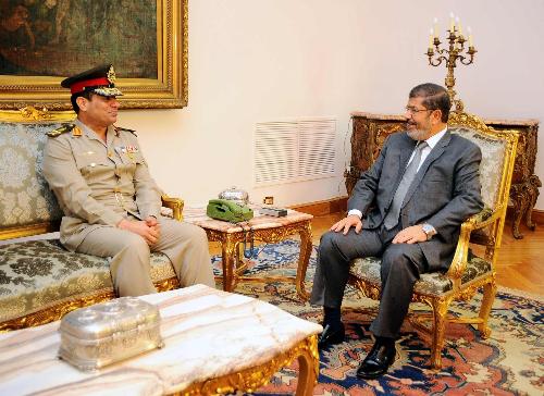 埃及军方称总统撤换军方领导属正常行为