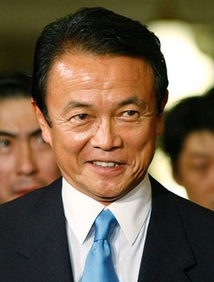 安倍晋三拟起用前首相麻生太郎任副首相