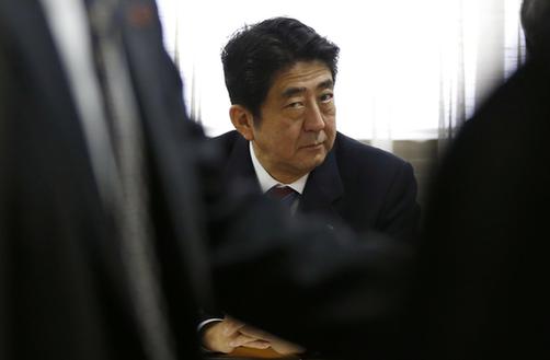 安倍晋三称明年春季将不例行参拜靖国神社