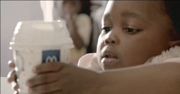 麦当劳新广告惹争议 被指利用南非孤儿做营销