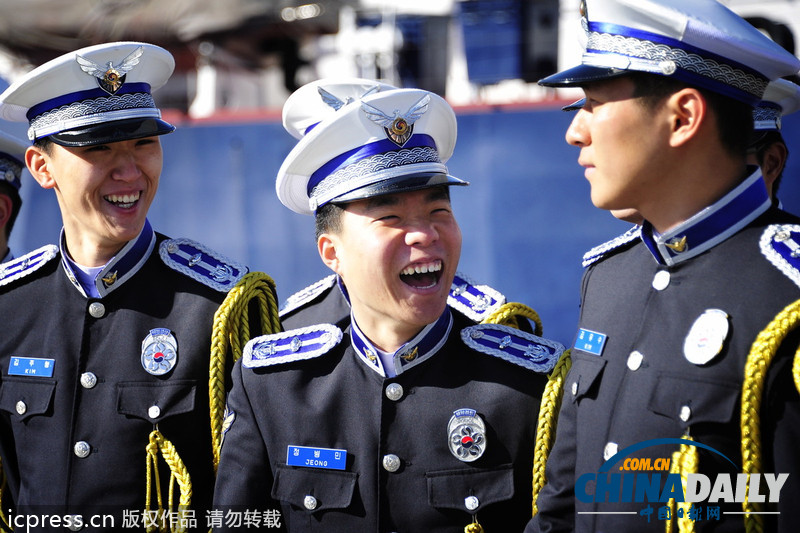 韩国海岸巡逻队警戒舰抵达俄罗斯 将参加联合军演