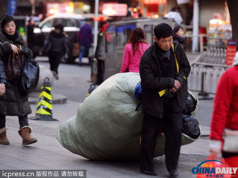 北京动物园服装批发市场确定外迁 大红门服装市场批发业或外迁河北