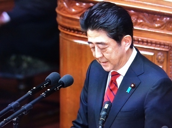 日本联合执政党批安倍“擅自”解禁集体自卫权计划