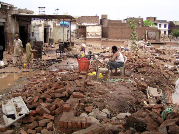 Pakistan braces for more floods, monsoon rains