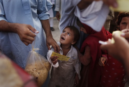 Food shortage threatens life in Pakistan