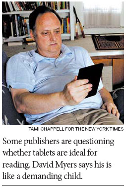 Tablets' offerings distract readers