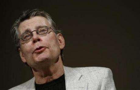 Writer Stephen King puts the frights into baseball