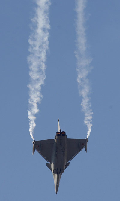 Patrouille de France performs in Dubai