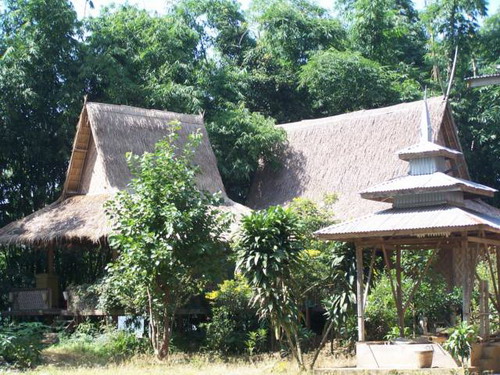 Jiedonglv Village