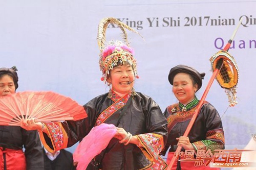 Guizhou ethnic groups showcase embroidery skills to mark the New Year