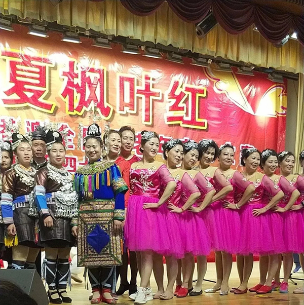 Liping Dong chorus wins awards in Hong Kong