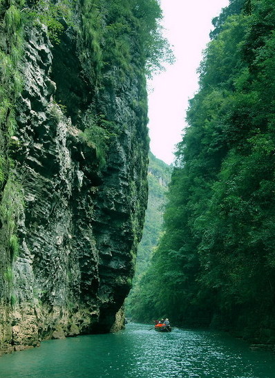 Badong Shenong Stream