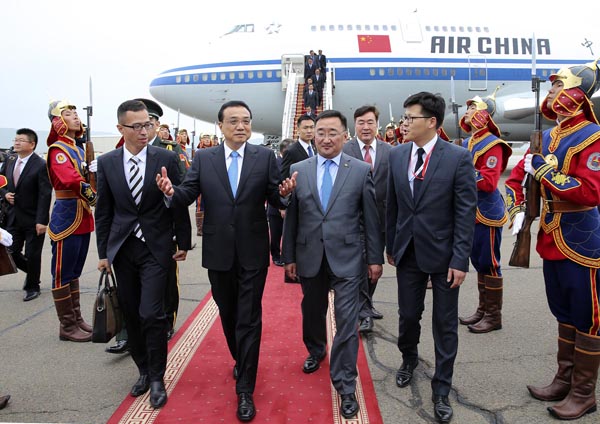 Chinese premier arrives in Mongolia for official visit, Asia-Europe summit