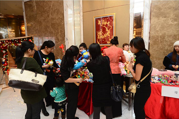 Jilin: market sales for college students