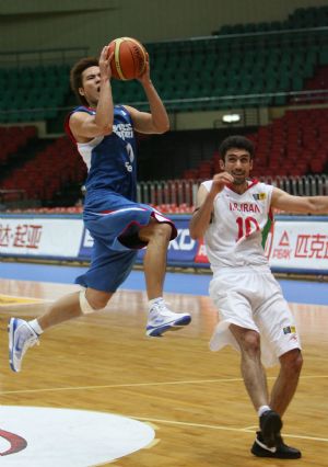 Iran beats Chinese Taipei at FIBA Asia Championship 2009