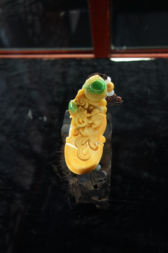 Jade carving works at Yunnan Cultural Industry Expo