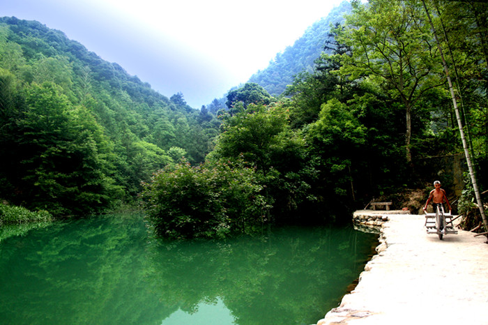Wuyi County, a city of hot springs
