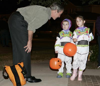 ,,trick or treat,,bush,,halloween,,