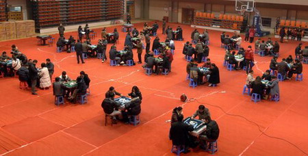 Mahjong contest held in Huhan