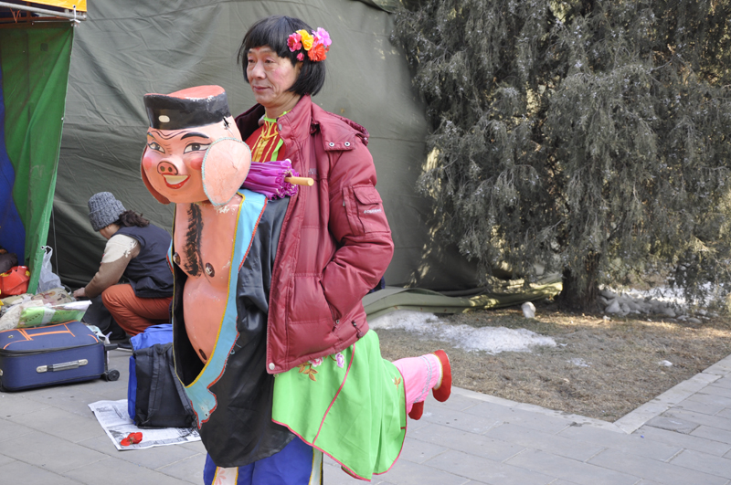 Spring festival coincides with Valentine's Day