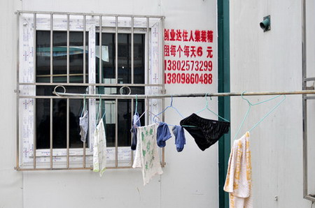 Containers in Shenzhen become revamped cheap housing