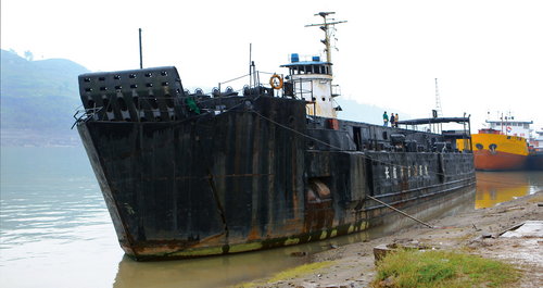 US-made WWII vessel to be sold as scraps in China