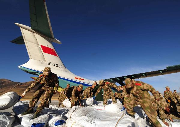160 tons of relife supplies flown to Yushu in military planes