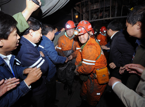 6 rescued from flooded coal mine in N China
