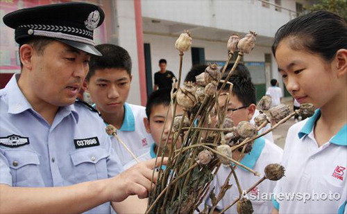 Police lead anti-drug campaign in E China