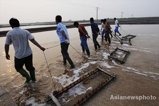 The making of sea salt