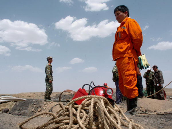 All trapped miners found dead at flooded NW China coal mine